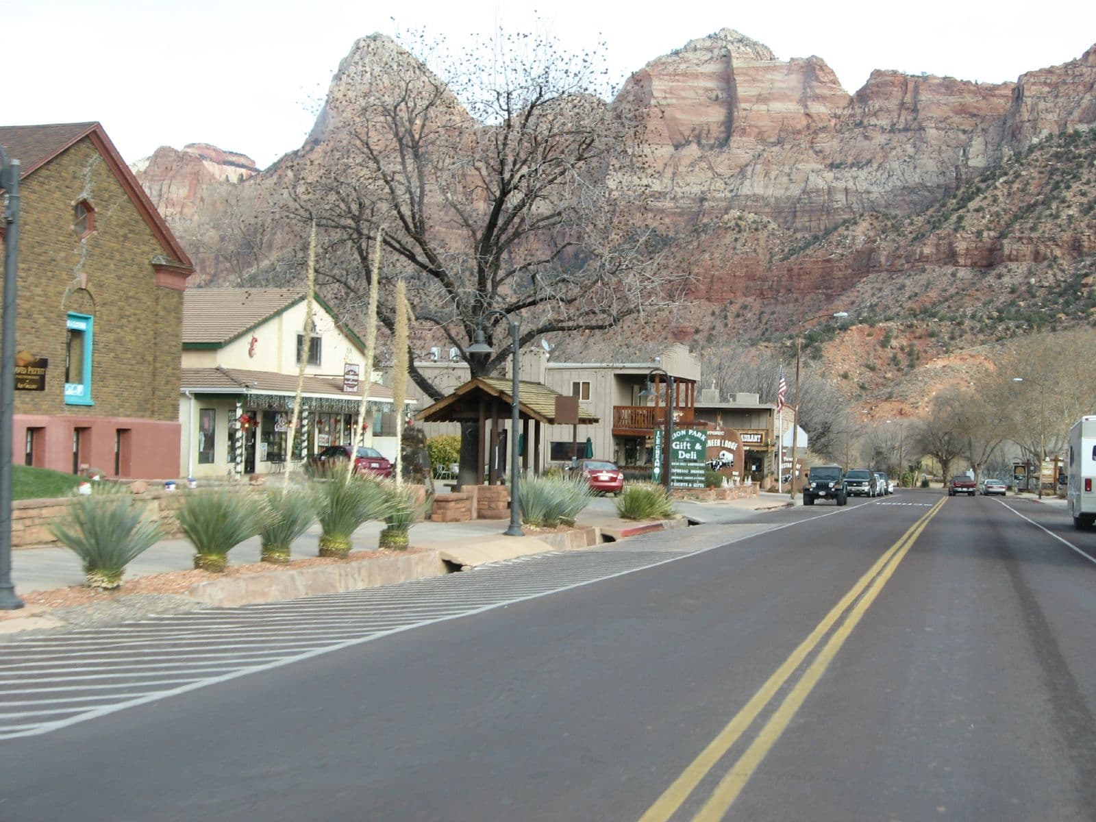 The town of Springdale, Utah, with Zion National Park cliffs behind